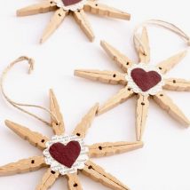 45+ Crazy DIY Clothespin Projects For Reuse