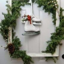 Diy Door Wraths 51 214x214 - 40+ Best DIY Fall Wreath Ideas for Your Front Door