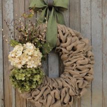 Diy Door Wraths 6 214x214 - 40+ Best DIY Fall Wreath Ideas for Your Front Door