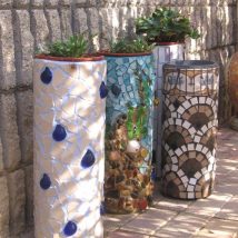 Diy Garden Mosaics Projects 18 214x214 - 40+ Unforeseen DIY Garden Mosaics Projects
