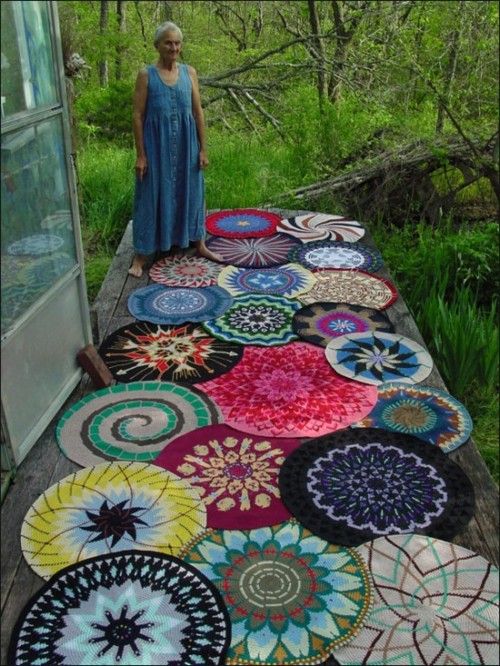 Diy Garden Mosaics Projects 2 - 40+ Unforeseen DIY Garden Mosaics Projects