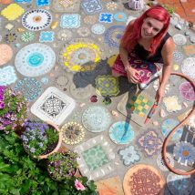Diy Garden Mosaics Projects 20 214x214 - 40+ Unforeseen DIY Garden Mosaics Projects