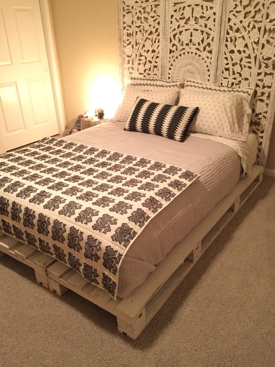 Diy Pallet Bed 16 - Amazing DIY Pallet Bed Ideas
