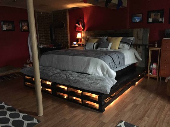 Diy Pallet Bed 17 - Amazing DIY Pallet Bed Ideas
