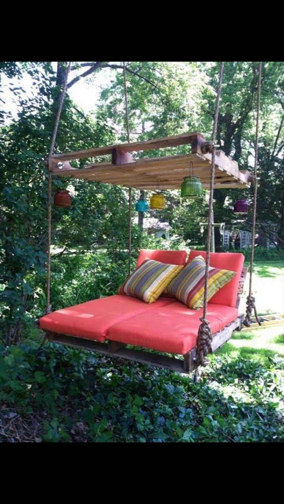 Diy Pallet Bed 23 - Amazing DIY Pallet Bed Ideas